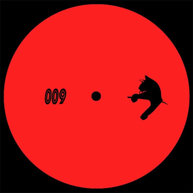 Feline Mob 009